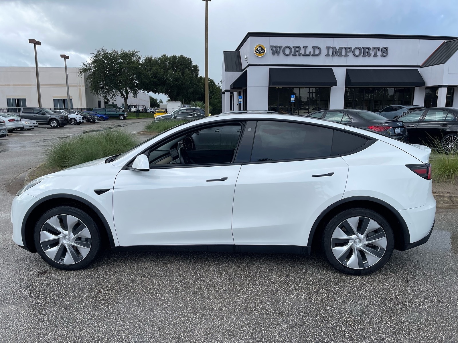 tesla model y 2021 5YJYGDEE8MF140315 image tesla model y 2021 5YJYGDEE8MF140315 image